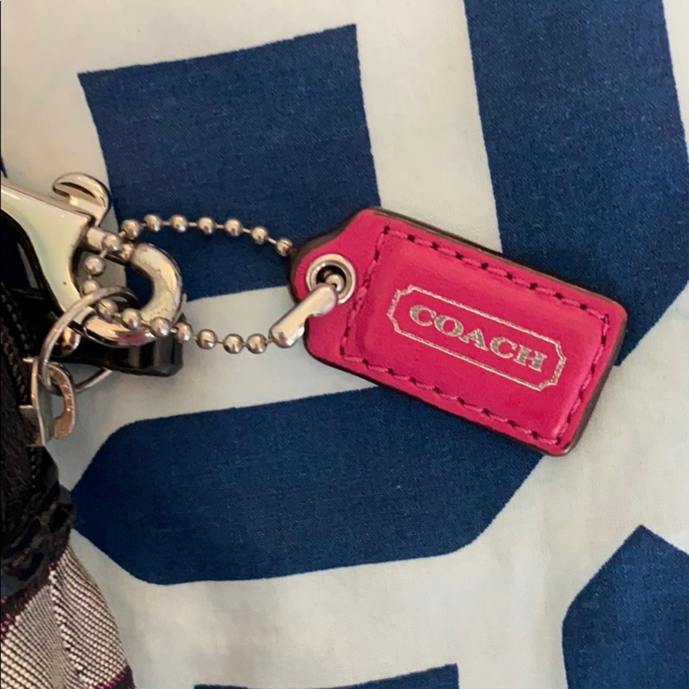 Coach Wristlet - Picture 4 of 8